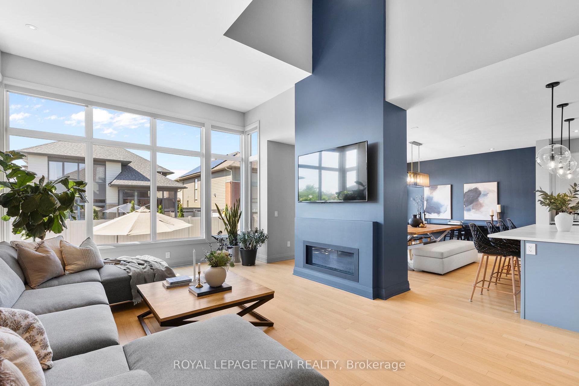 Photo 14 of 304 Long Acres Street, Ottawa, Kanata - Bridlewood — HOMEH