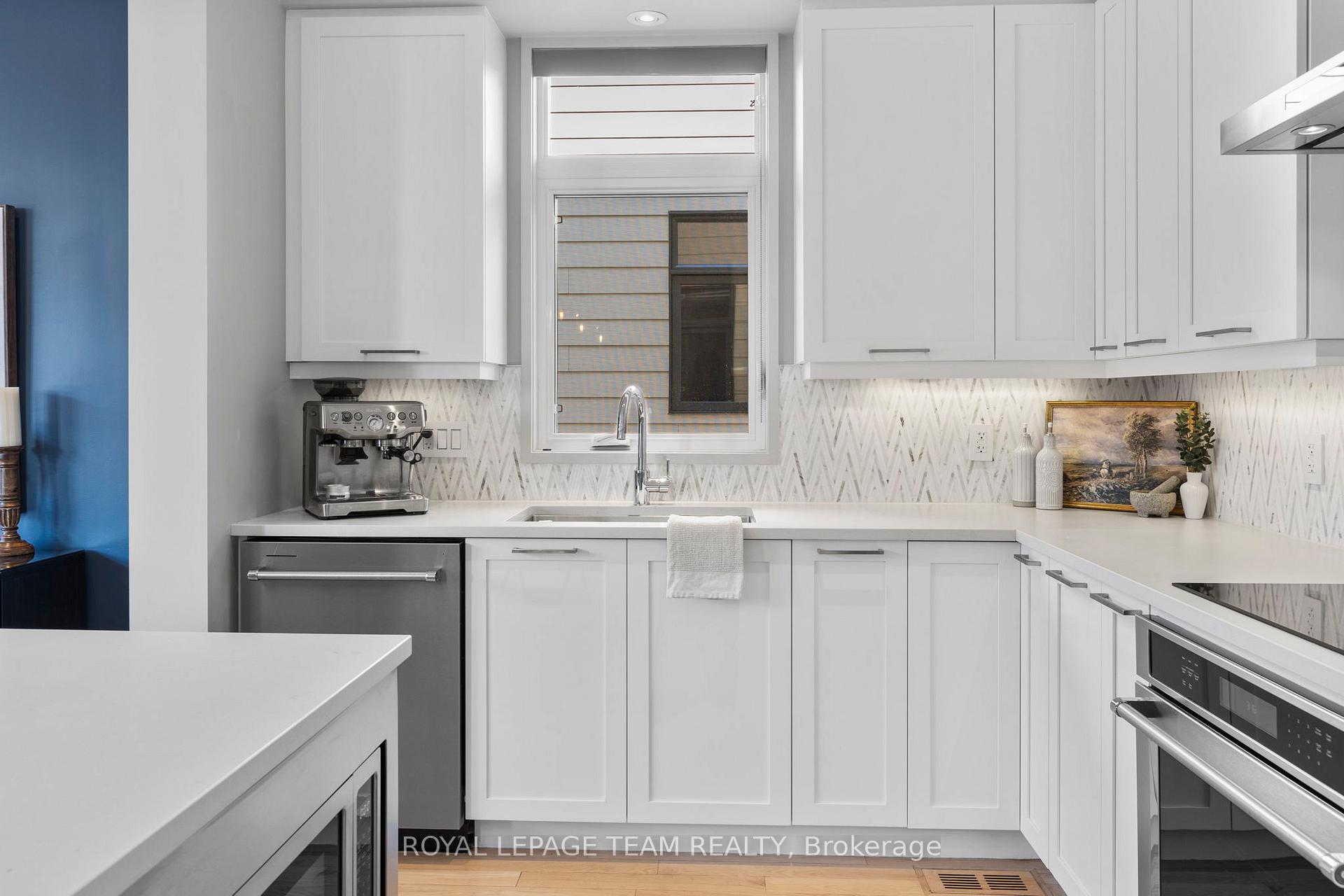 Photo 17 of 304 Long Acres Street, Ottawa, Kanata - Bridlewood — HOMEH
