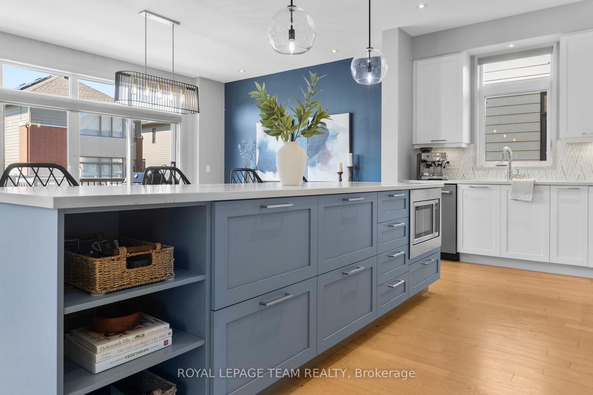 Photo 19 of 304 Long Acres Street, Ottawa, Kanata - Bridlewood — HOMEH
