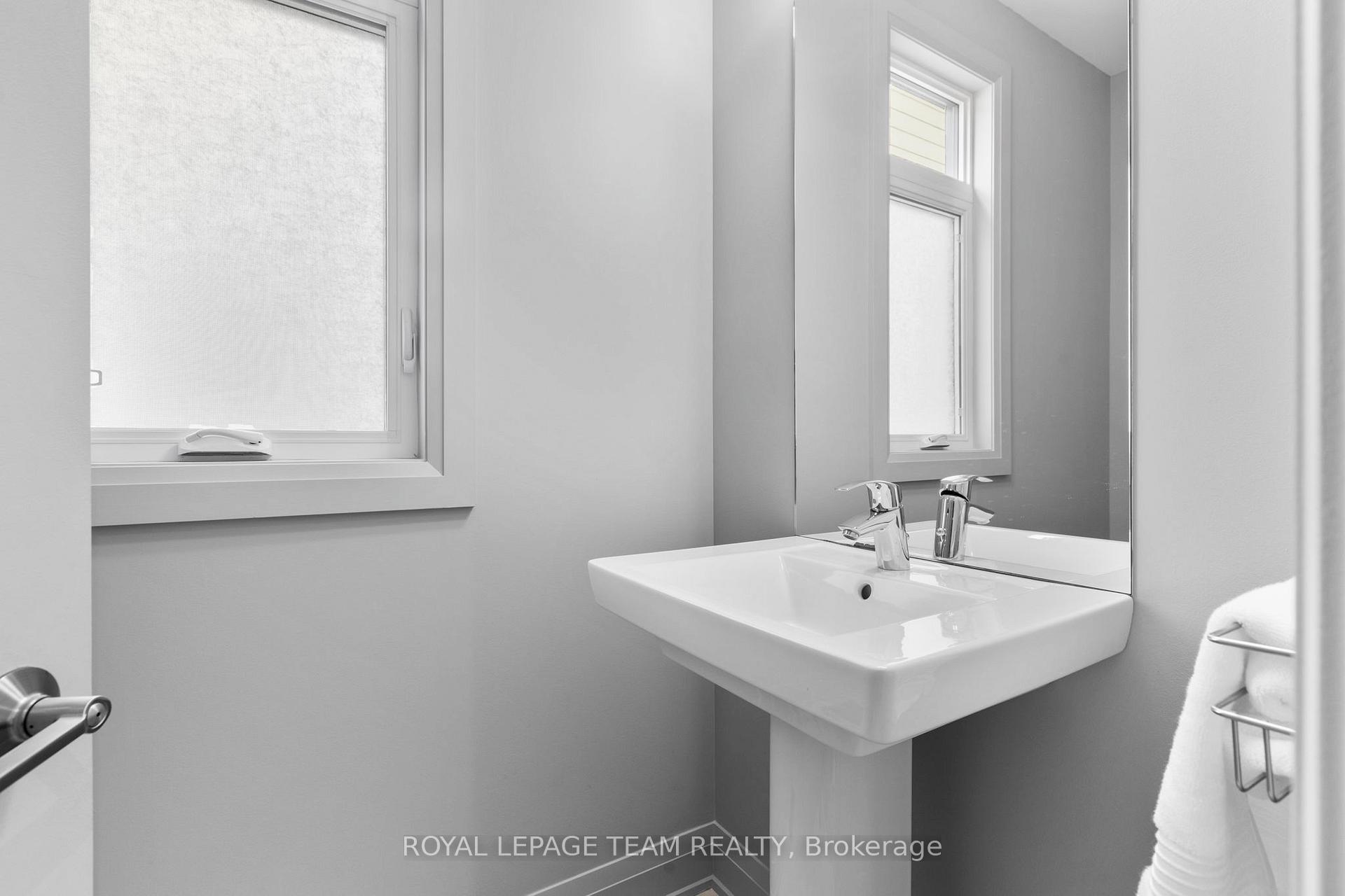Photo 24 of 304 Long Acres Street, Ottawa, Kanata - Bridlewood — HOMEH