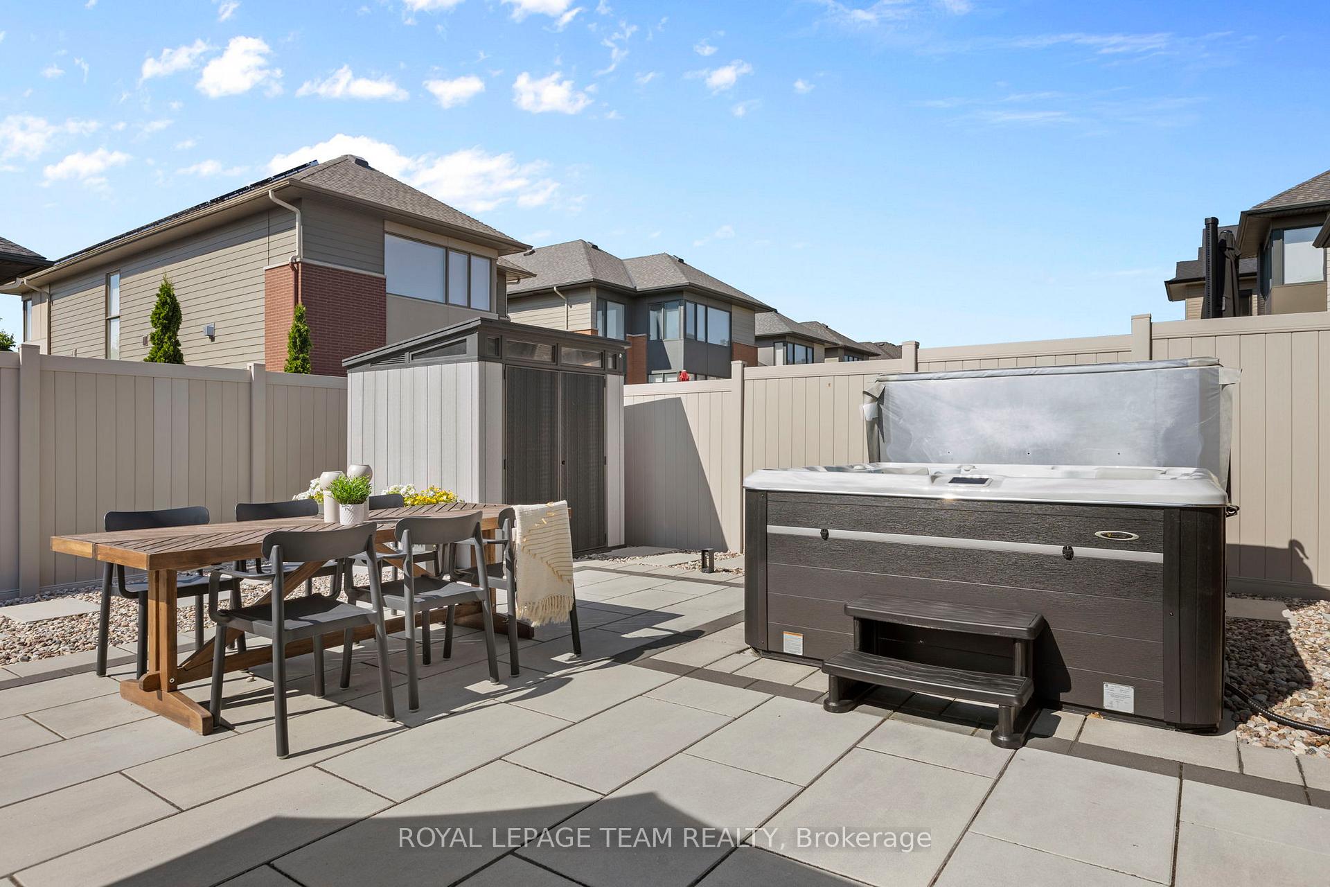 Photo 43 of 304 Long Acres Street, Ottawa, Kanata - Bridlewood — HOMEH