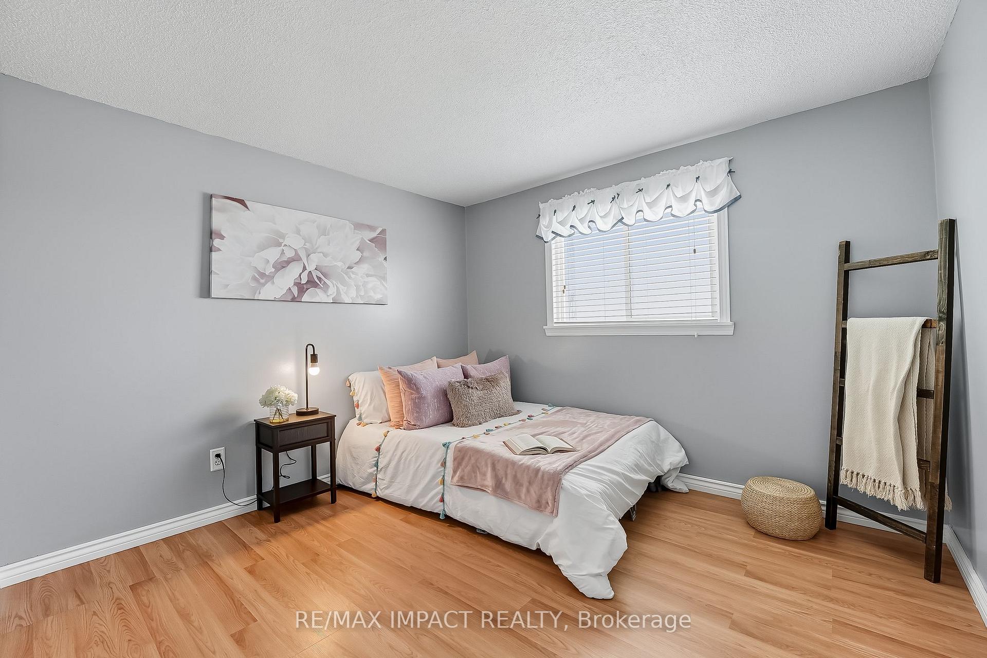 Photo 21 of 1506 Fenelon Crescent, Oshawa, Lakeview — HOMEH