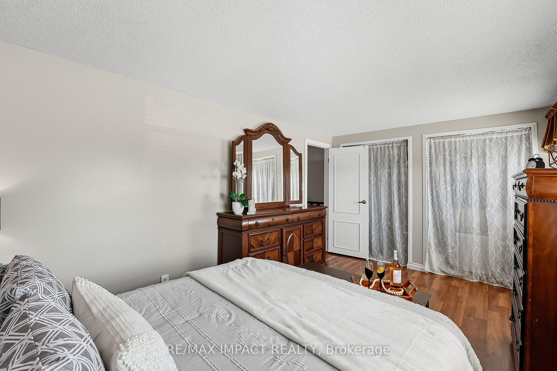Photo 34 of 1506 Fenelon Crescent, Oshawa, Lakeview — HOMEH