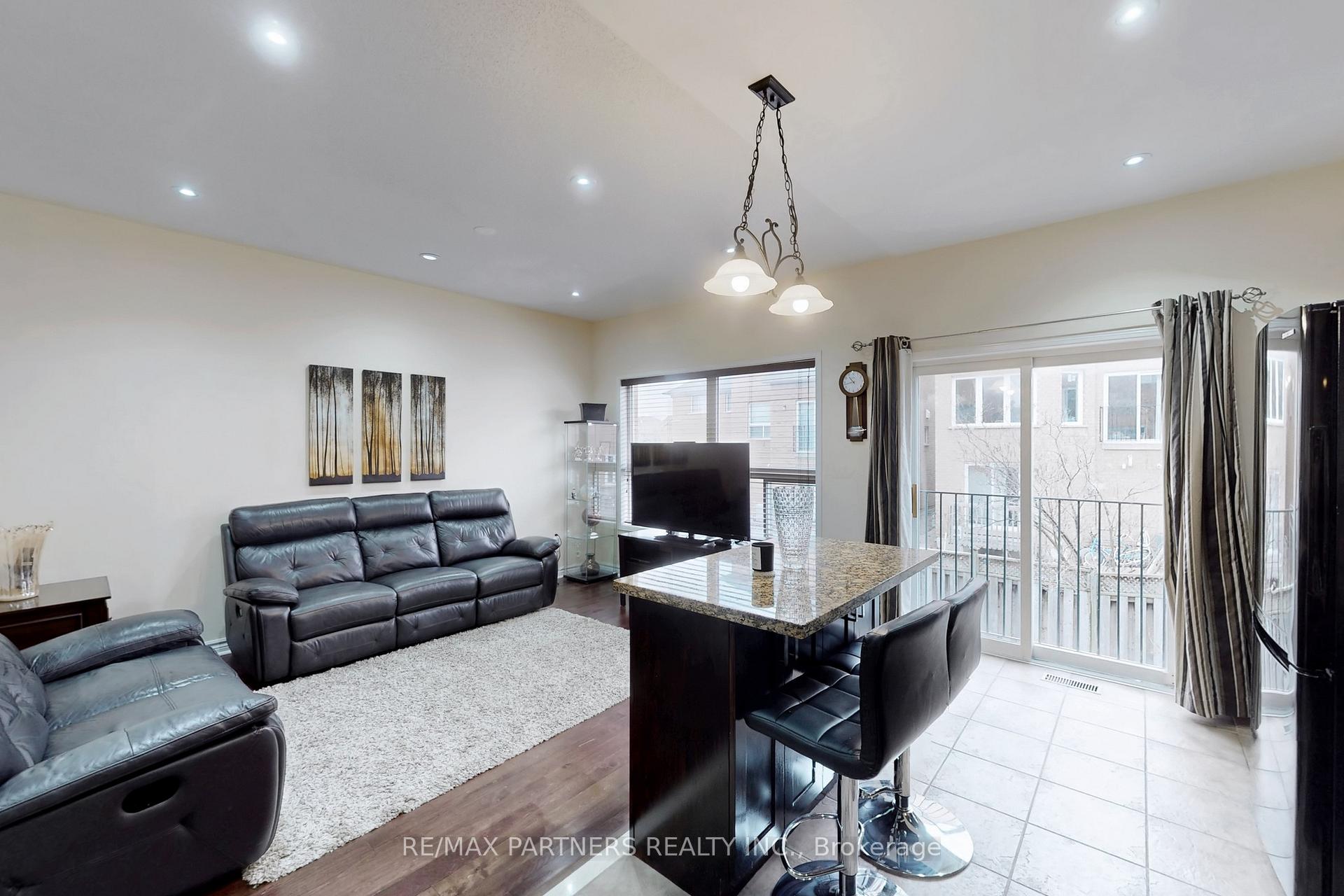 Photo 19 of 17 Henrietta Street, Markham, Berczy — HOMEH