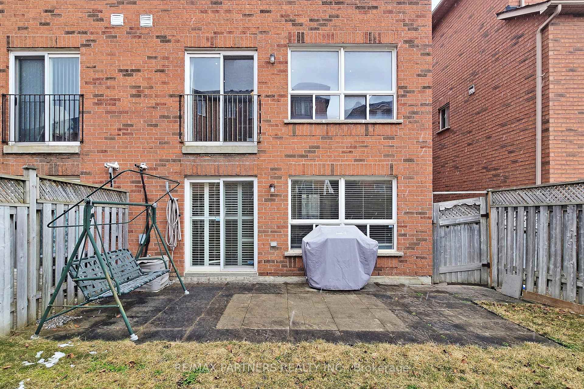 Photo 42 of 17 Henrietta Street, Markham, Berczy — HOMEH
