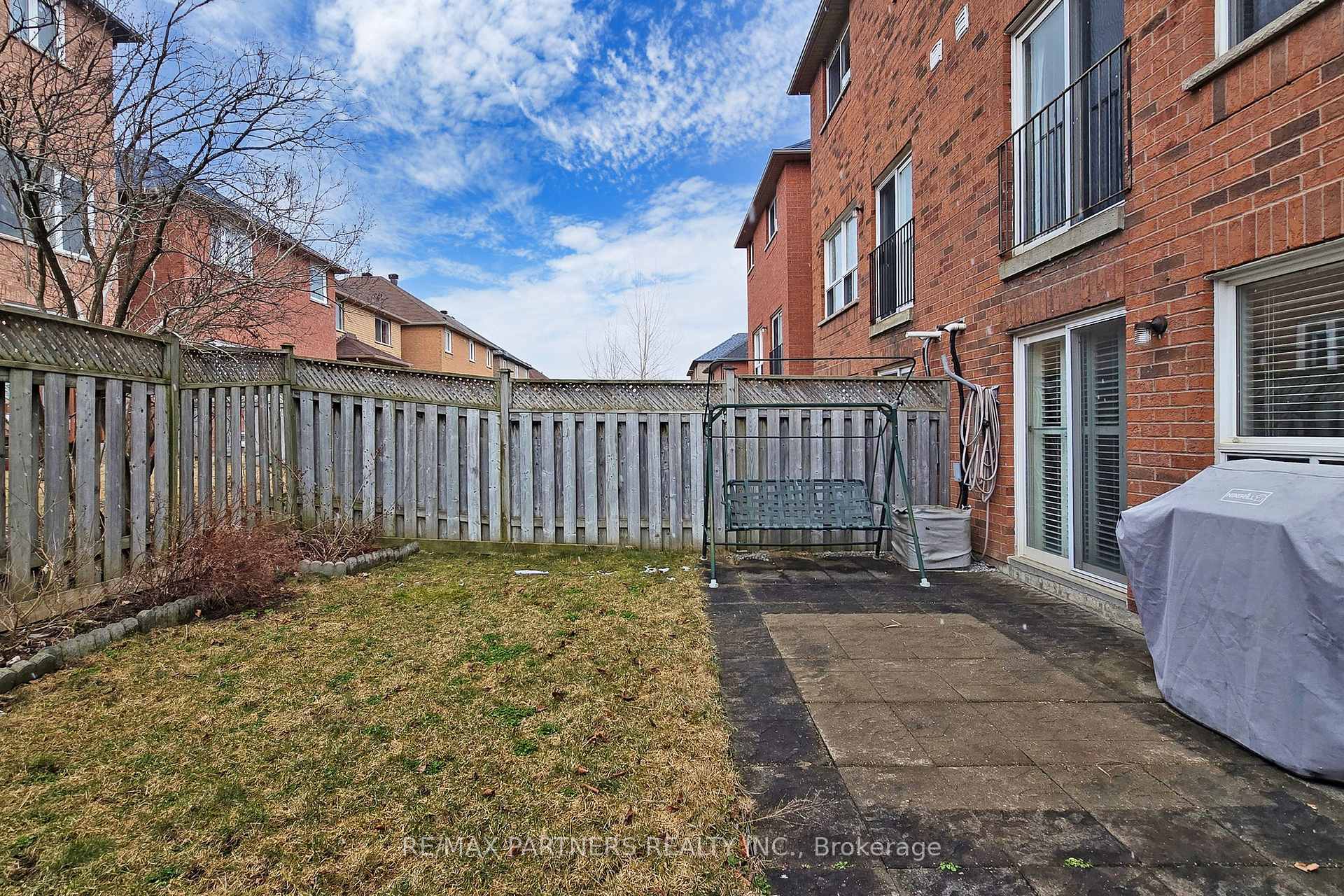 Photo 16 of 17 Henrietta Street, Markham, Berczy — HOMEH