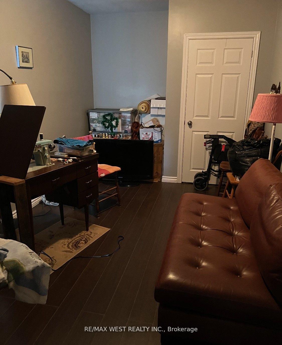 Photo 8 of 2345 Snyder Road E, Kitchener, Mill Courtland Woodside Park — HOMEH