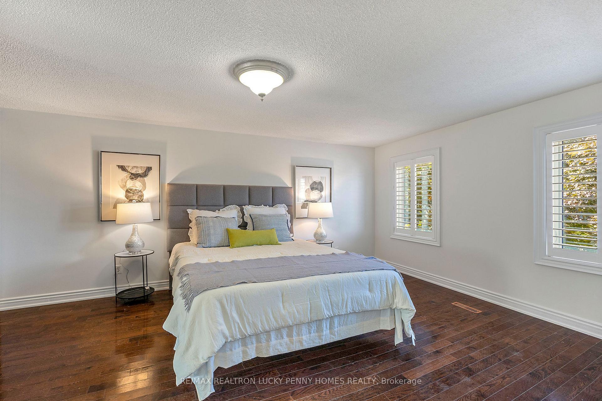 Photo 26 of 126 Aitken Circle, Markham, Unionville — HOMEH