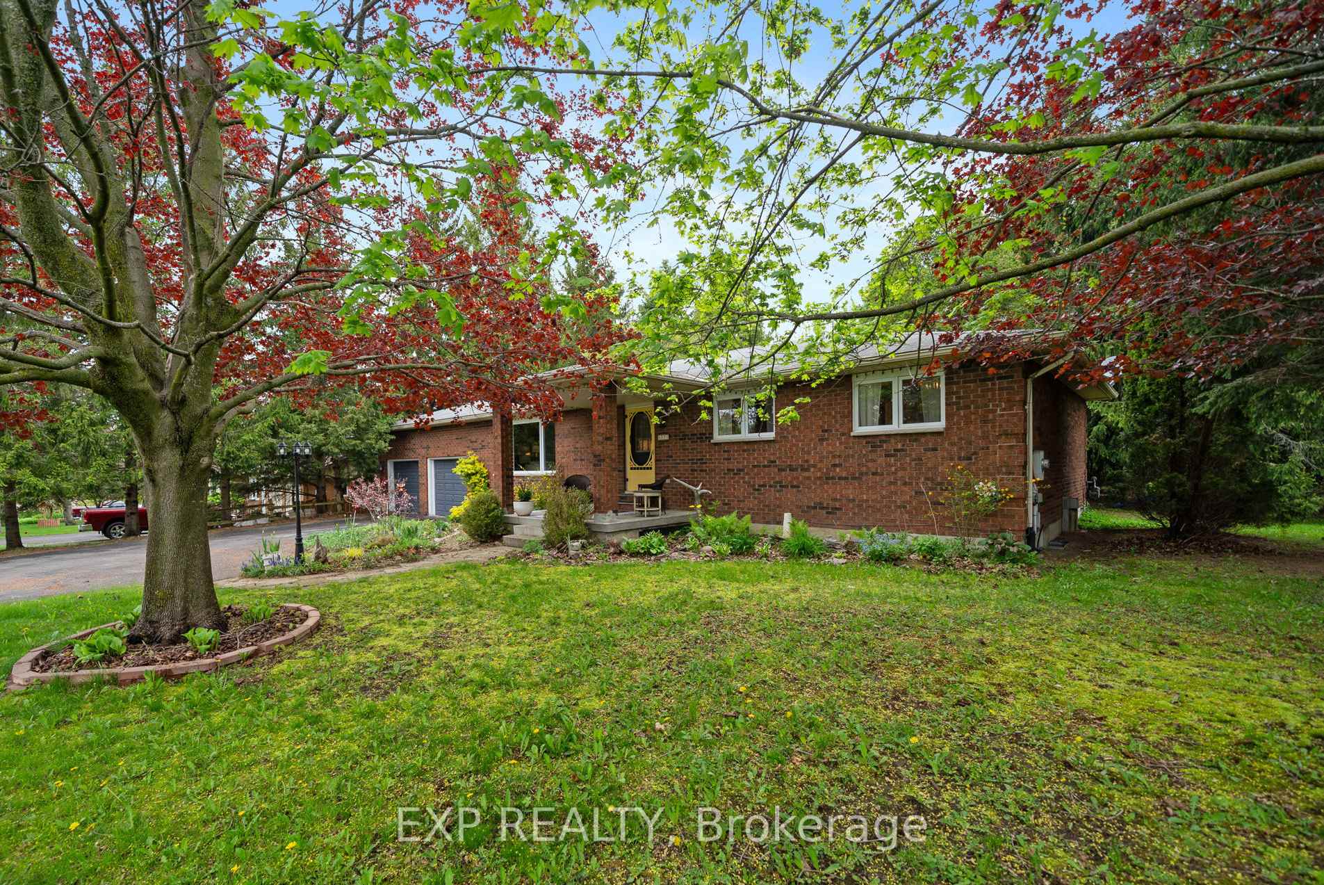 Photo 2 of 8570 Danforth Road W, Hamilton Township, Rural Hamilton — HOMEH