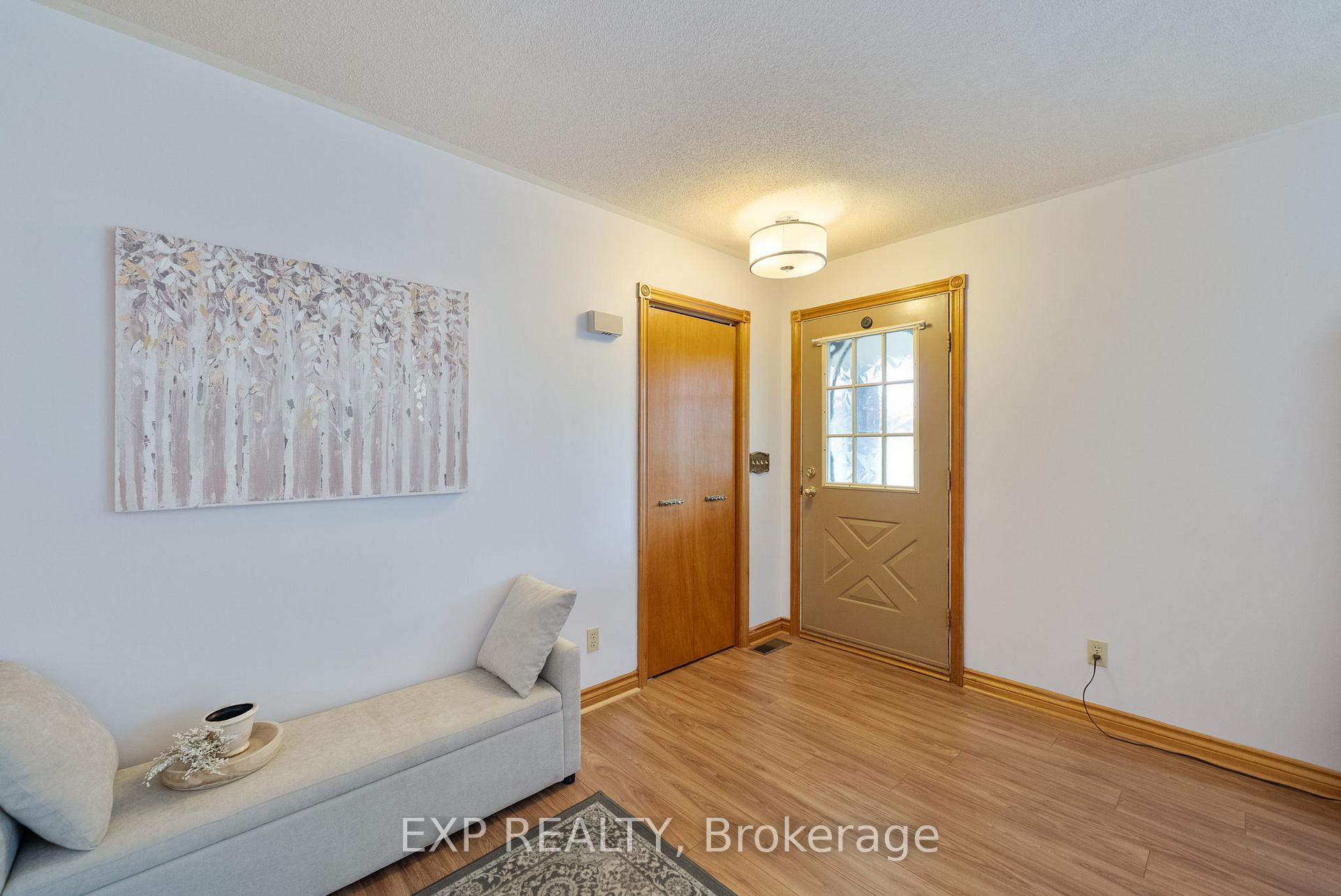 Photo 4 of 8570 Danforth Road W, Hamilton Township, Rural Hamilton — HOMEH