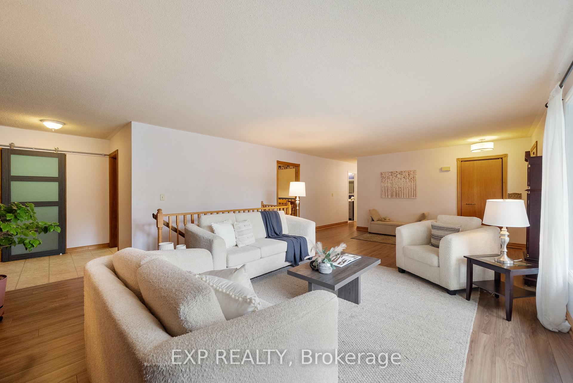 Photo 6 of 8570 Danforth Road W, Hamilton Township, Rural Hamilton — HOMEH