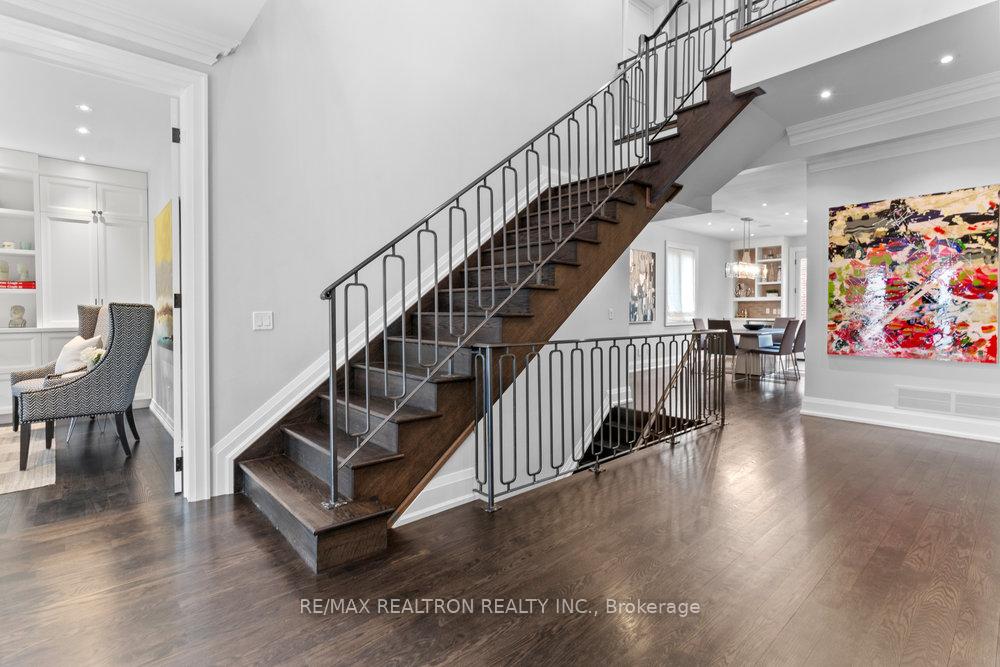 Photo 7 of 542 Highcliffe Drive, Vaughan, Uplands — HOMEH