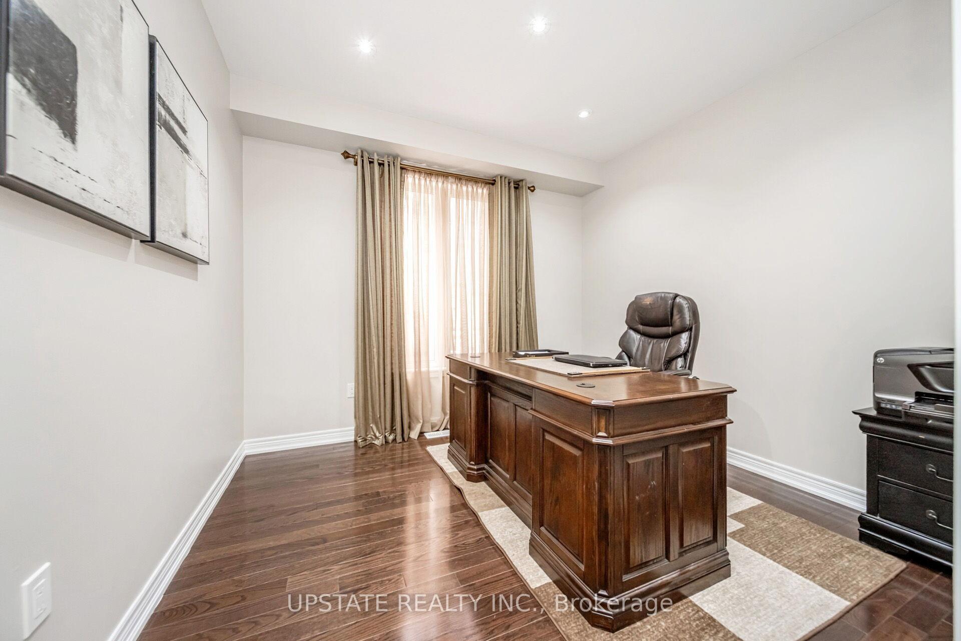 Photo 8 of 32 Lauderhill Road, Brampton, Vales of Castlemore North — HOMEH