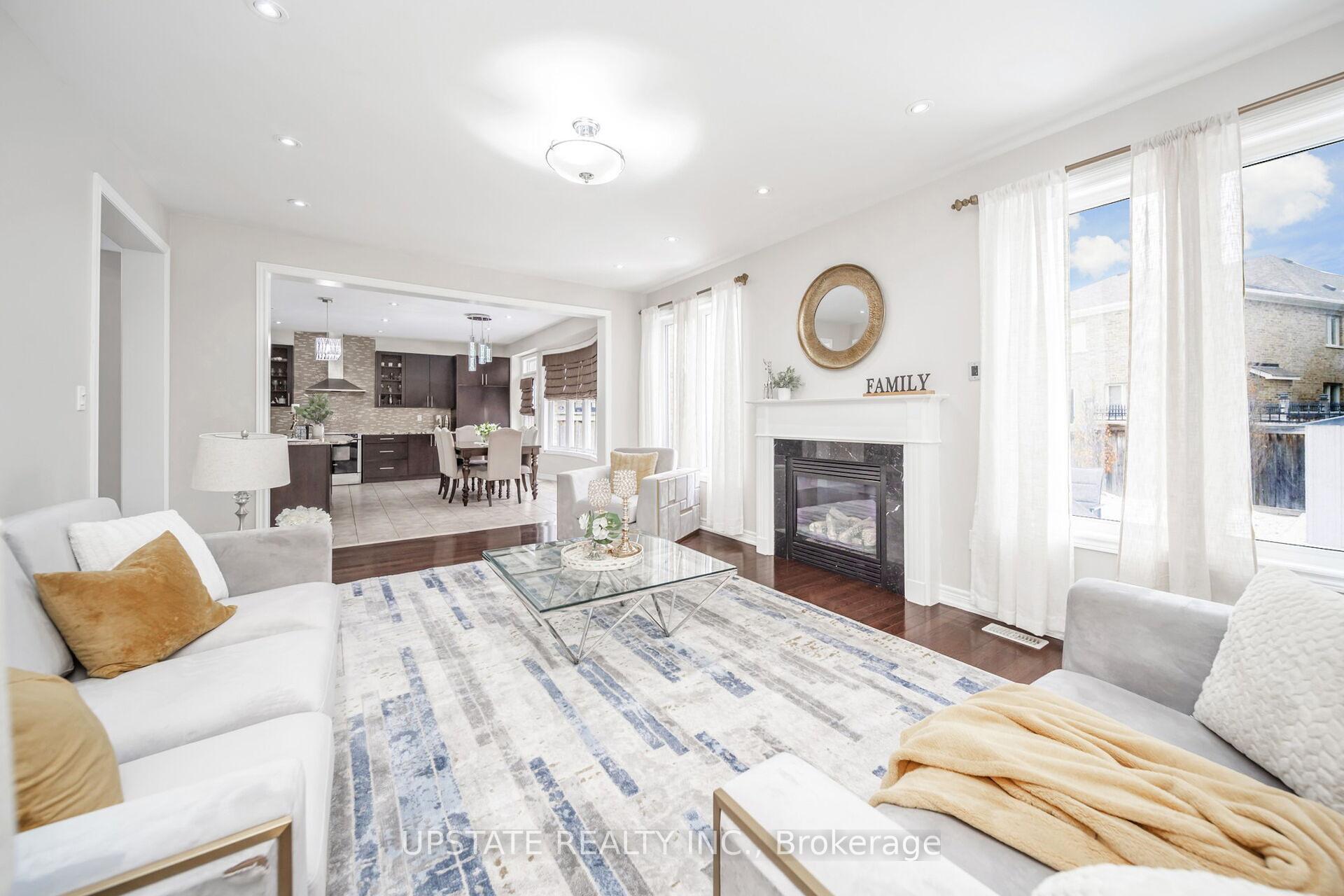 Photo 14 of 32 Lauderhill Road, Brampton, Vales of Castlemore North — HOMEH