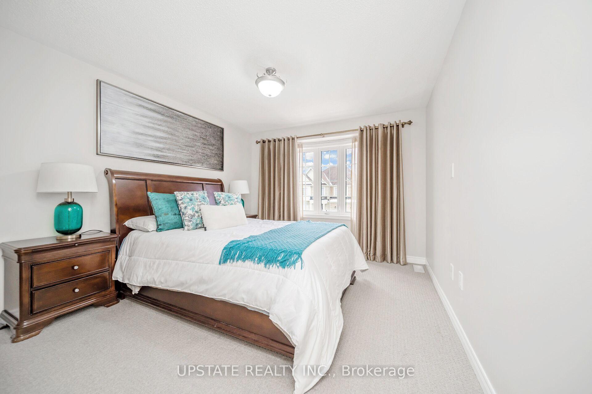 Photo 39 of 32 Lauderhill Road, Brampton, Vales of Castlemore North — HOMEH