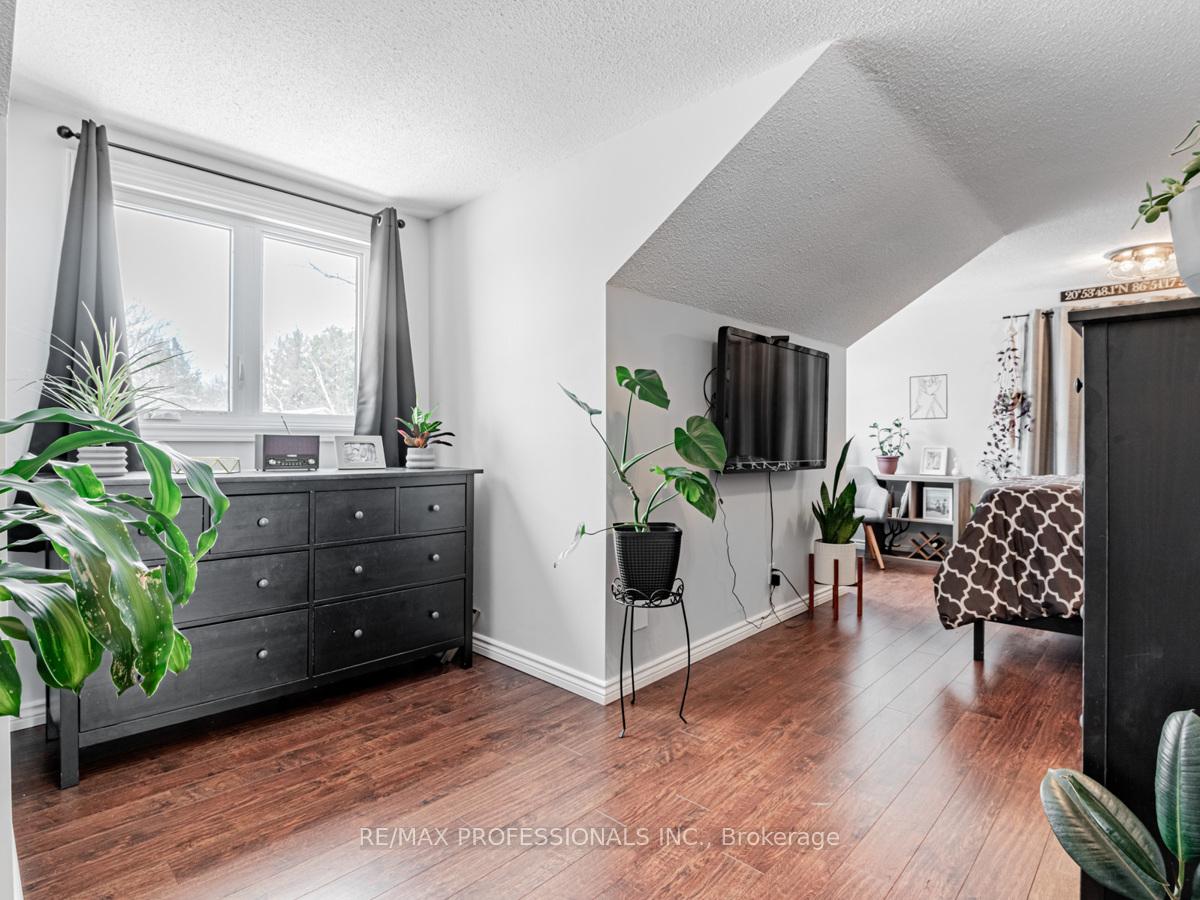 Photo 17 of 44 Meadowlands Drive, Brock, Cannington — HOMEH