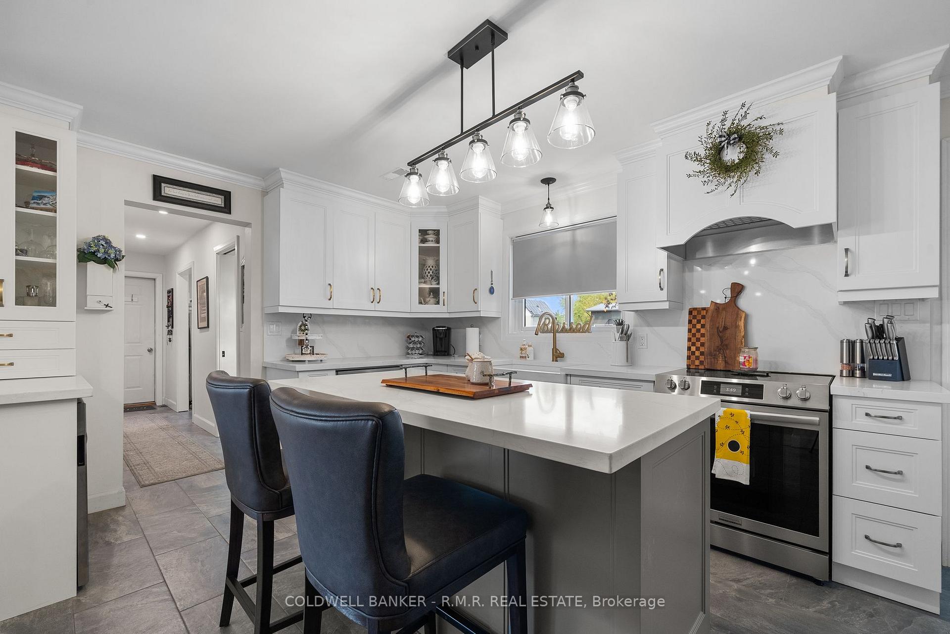 Photo 8 of 2850 Perry Avenue, Ramara, Brechin — HOMEH