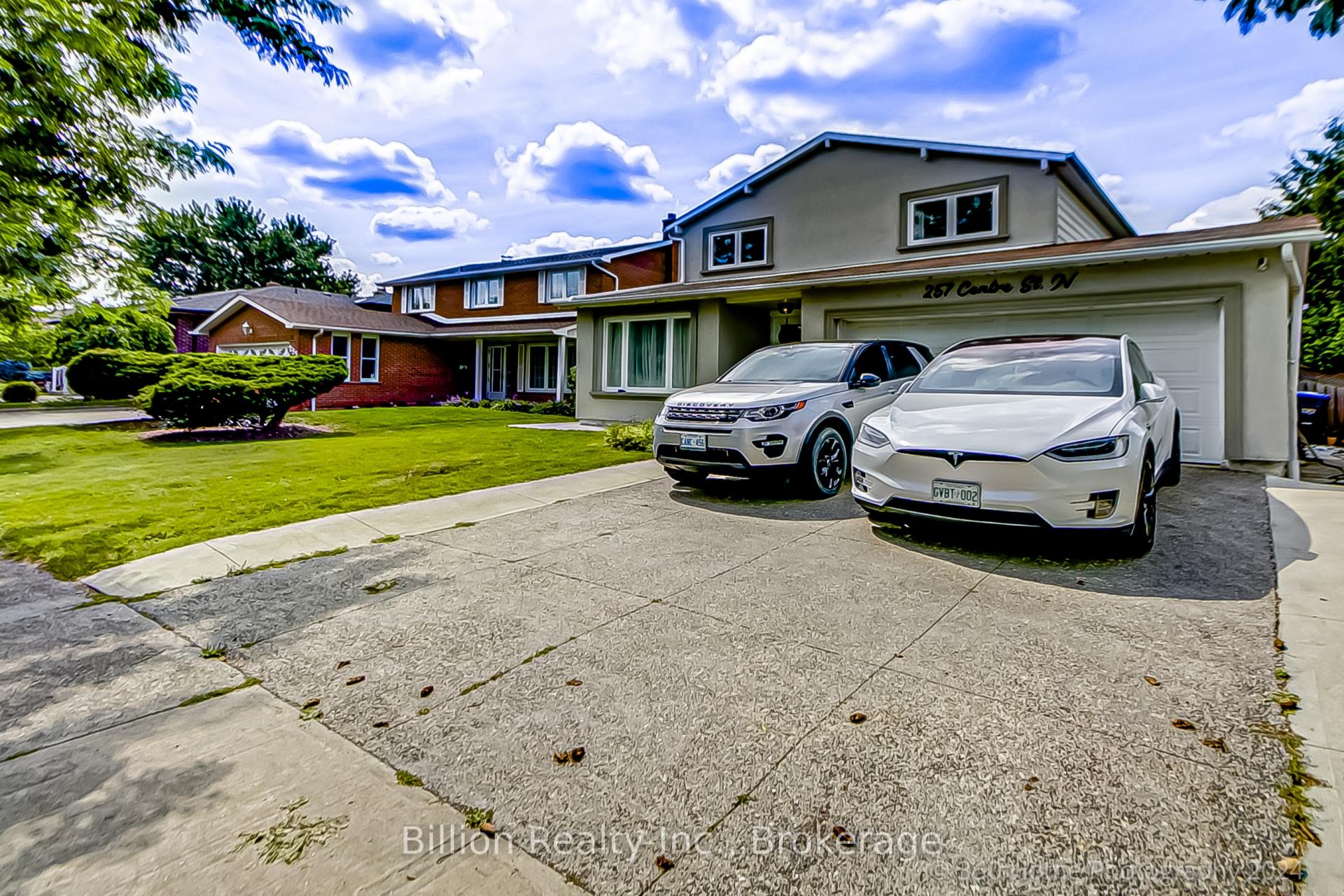 Photo 1 of 257 Centre Street N, Brampton, Brampton North — HOMEH