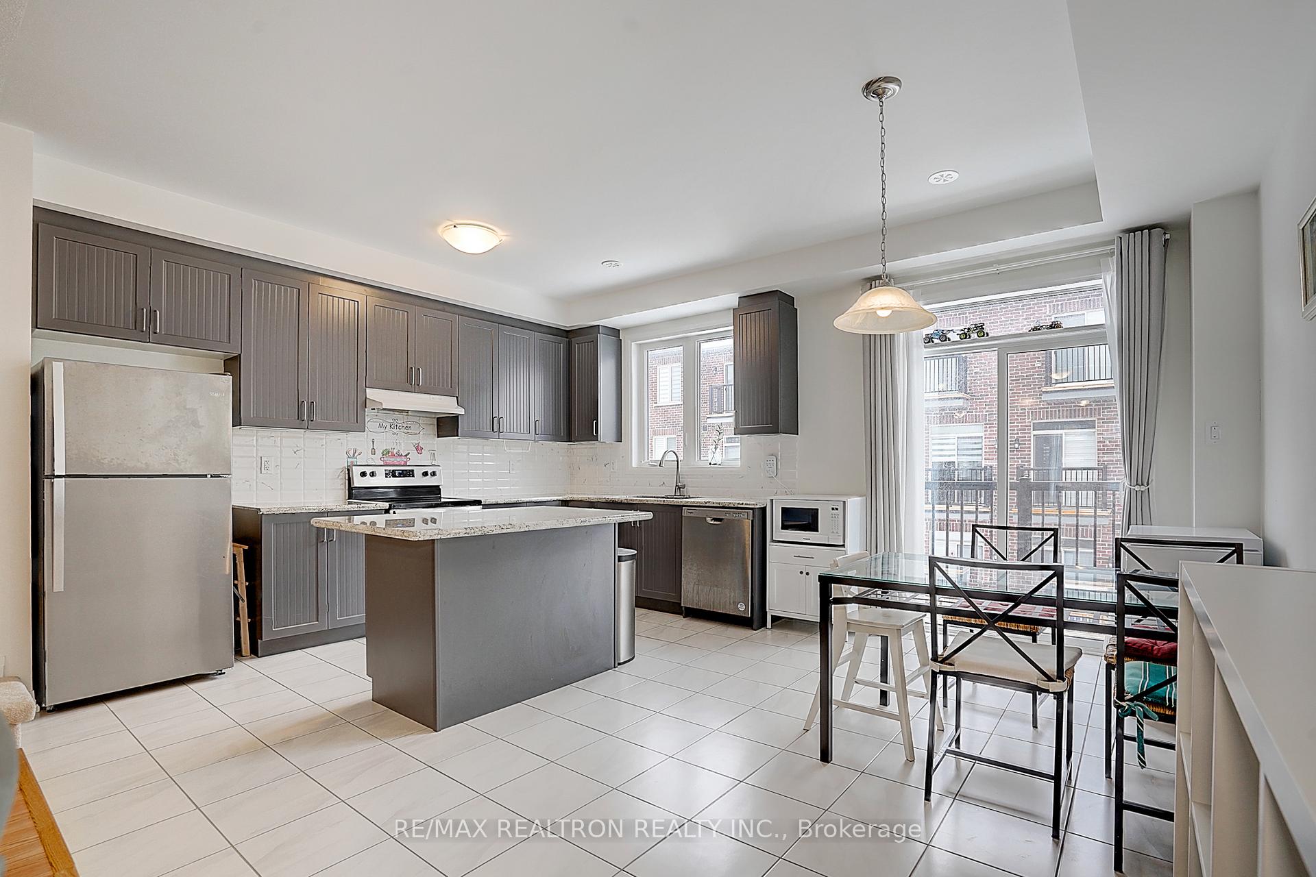 Photo 18 of 7 Sissons Way, Markham, Cedar Grove — HOMEH