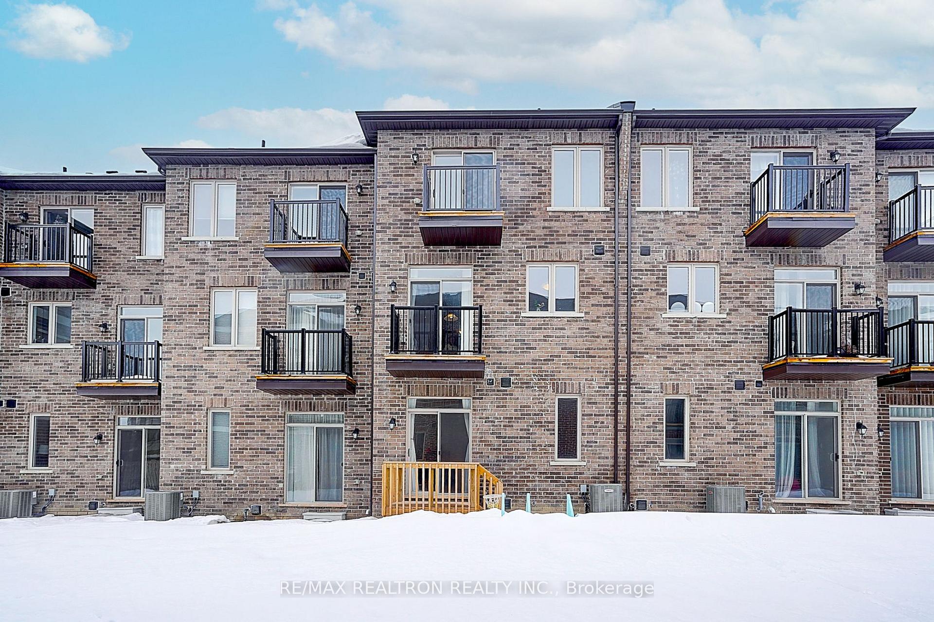 Photo 44 of 7 Sissons Way, Markham, Cedar Grove — HOMEH