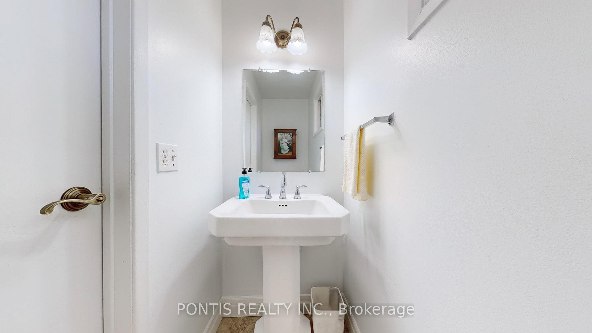 Photo 14 of 3014 Oka Road, Mississauga, Meadowvale — HOMEH