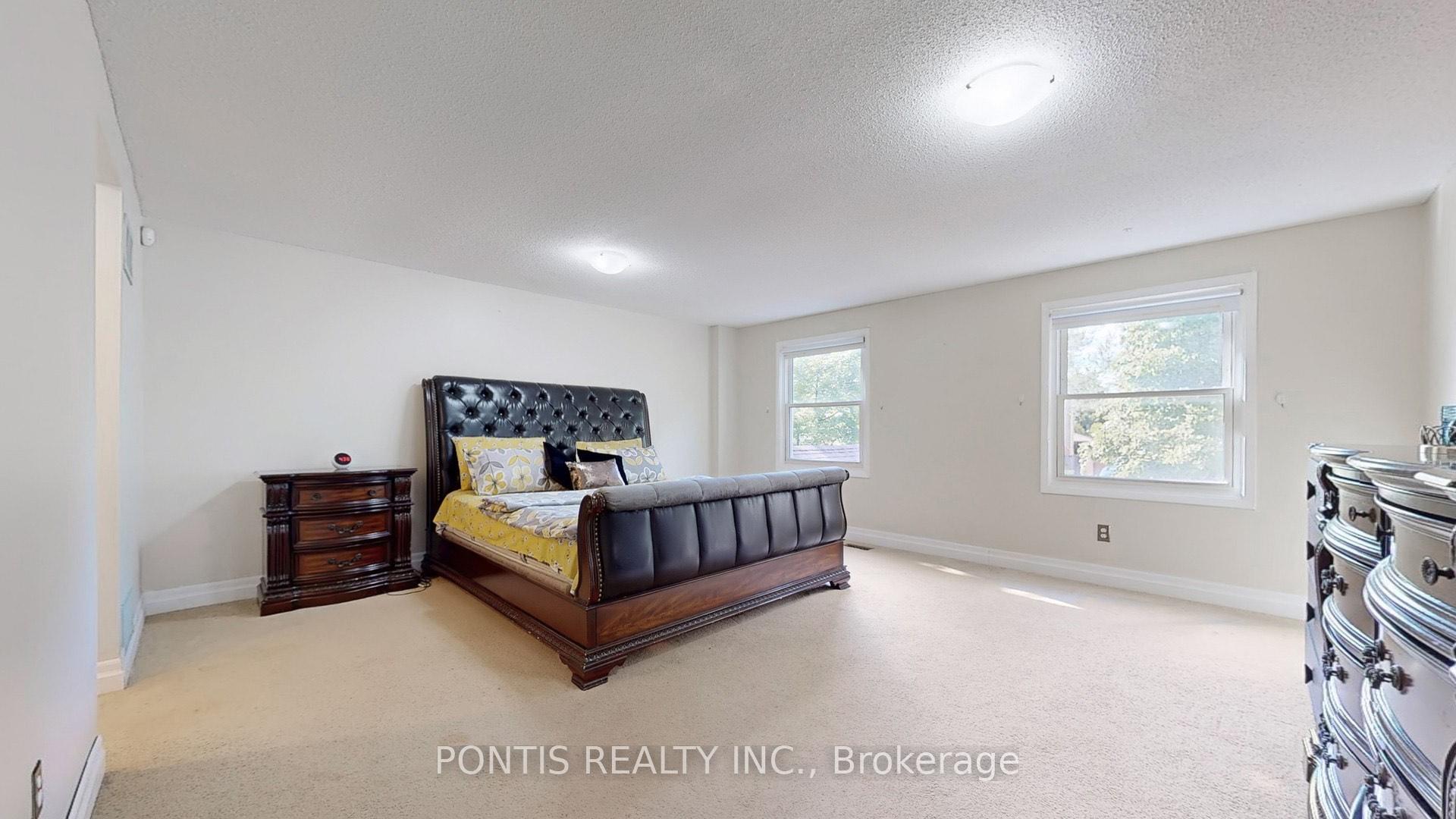 Photo 3 of 3014 Oka Road, Mississauga, Meadowvale — HOMEH