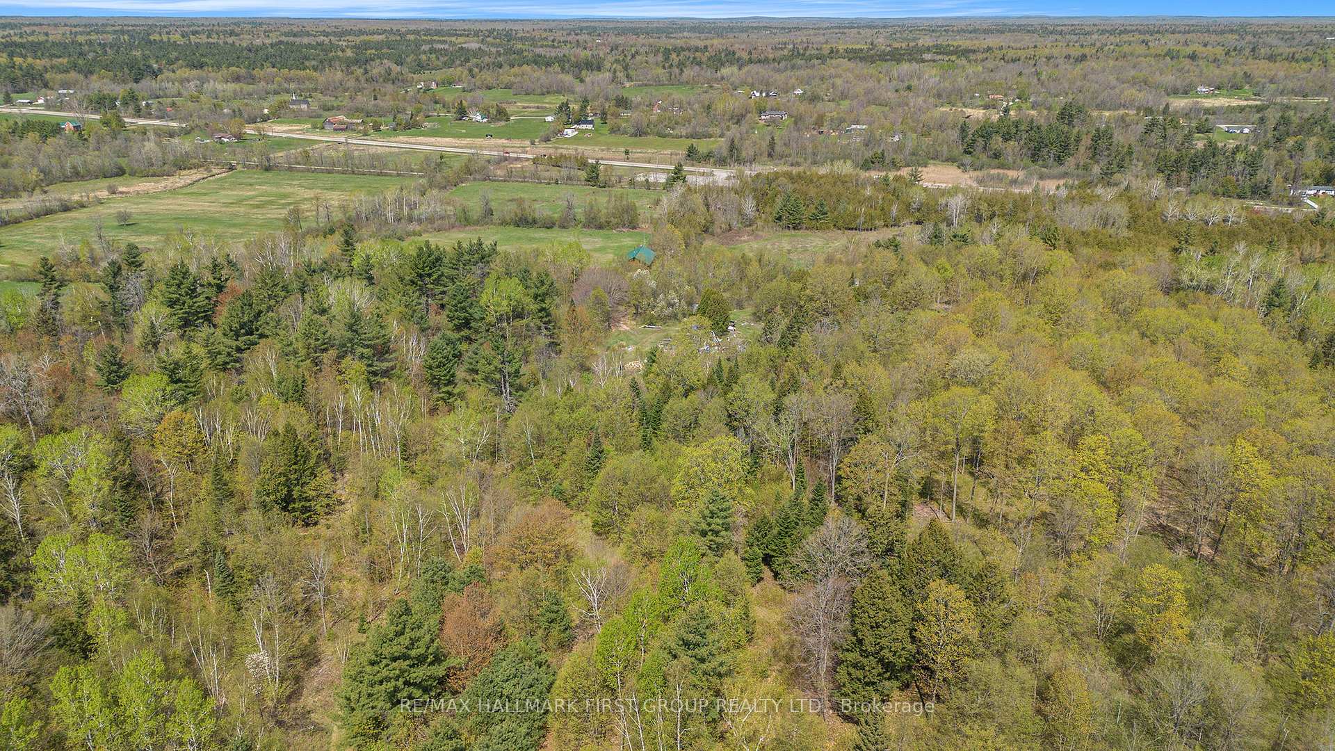 Photo 24 of 20017 Highway 7, Tay Valley, Bathurst/Burgess & Sherbrooke (Bathurst) Twp — HOMEH