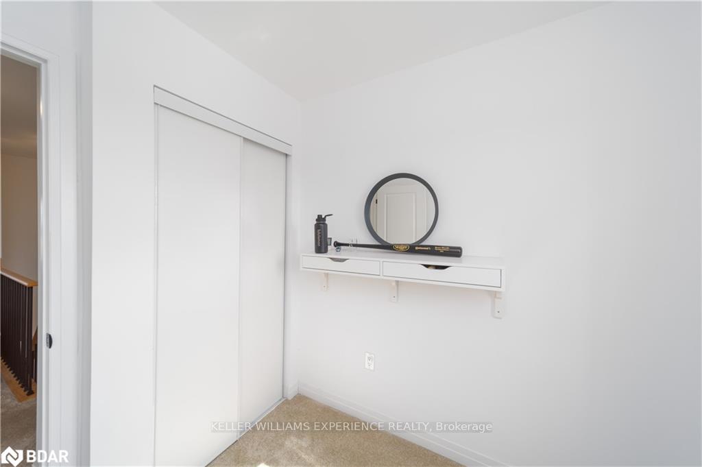 Photo 22 of 123 Fairlane Avenue, Barrie, Innis-Shore — HOMEH