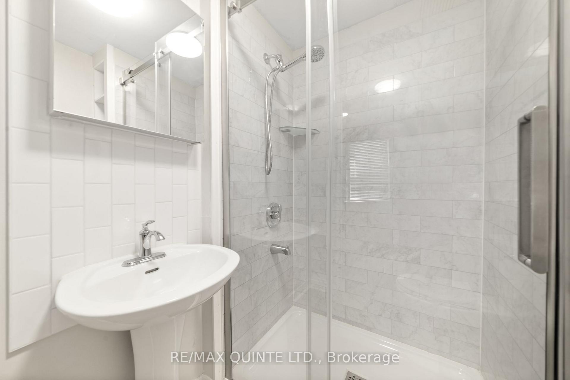 Photo 20 of 219-221 Ann Street, Belleville, Belleville Ward — HOMEH