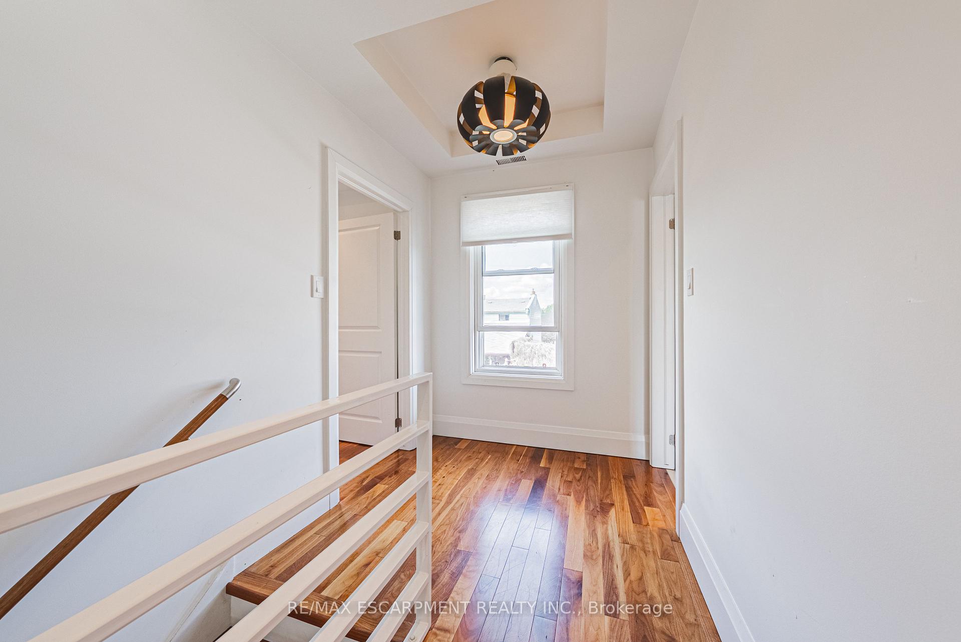 Photo 14 of 78 Colbourne Street, Hamilton, Strathcona — HOMEH