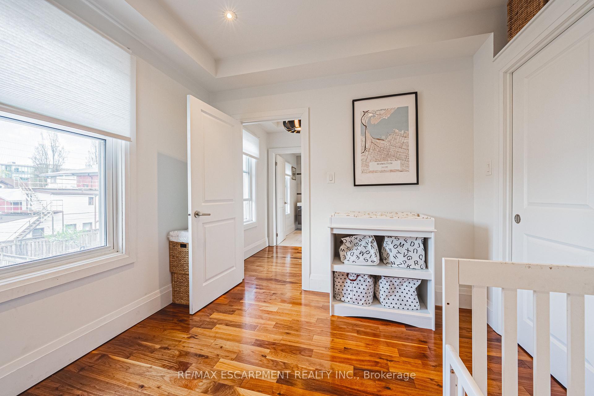 Photo 17 of 78 Colbourne Street, Hamilton, Strathcona — HOMEH