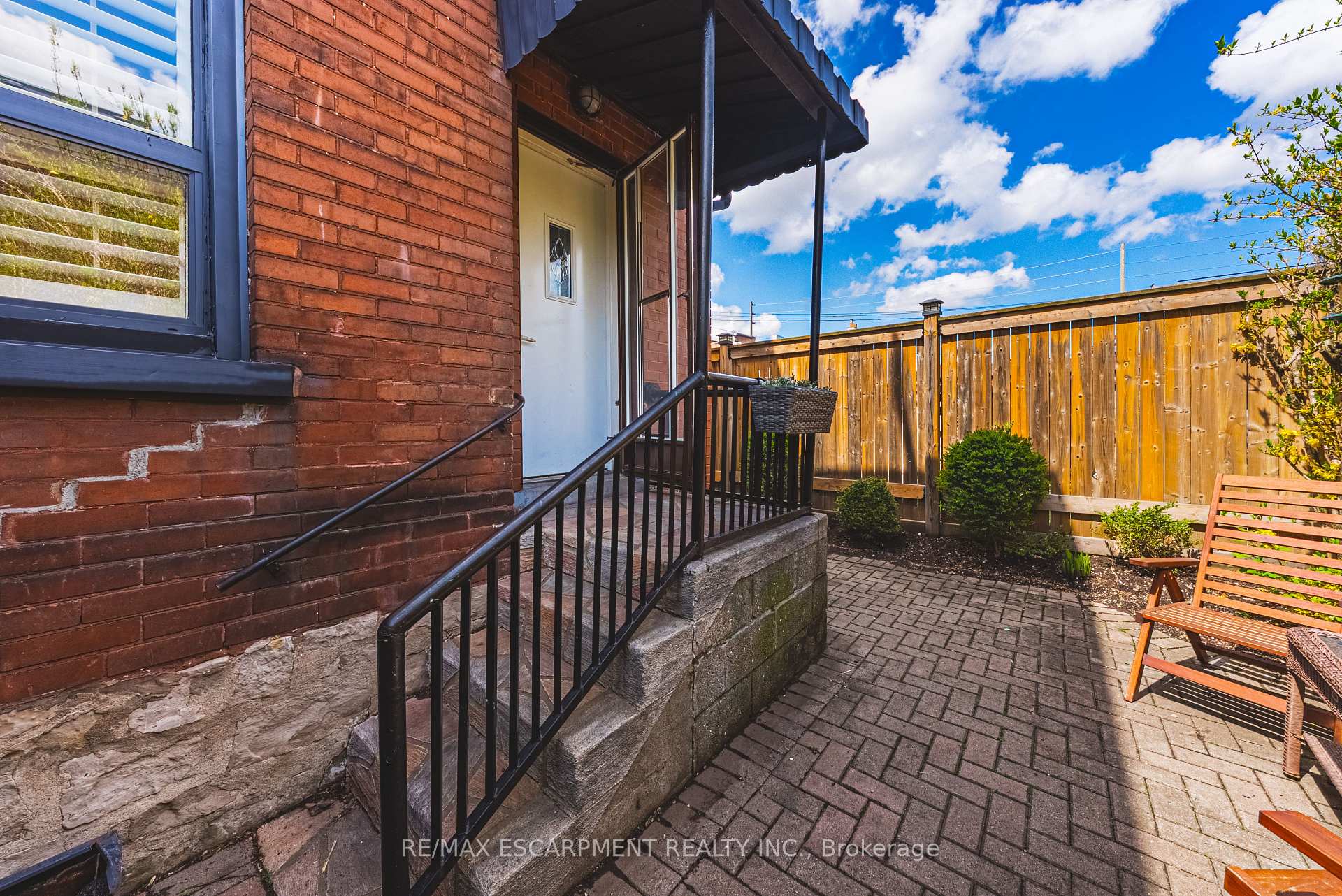 Photo 28 of 78 Colbourne Street, Hamilton, Strathcona — HOMEH
