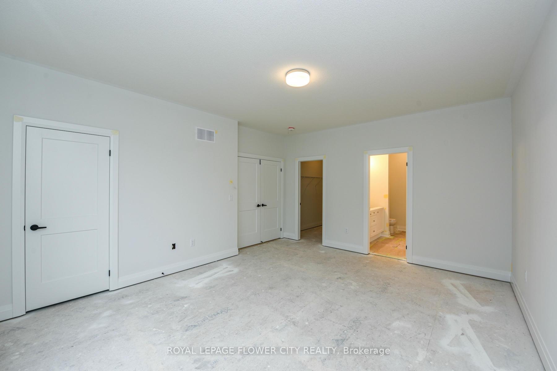 Photo 13 of 2 Dolomite Drive, Brampton, Bram East — HOMEH