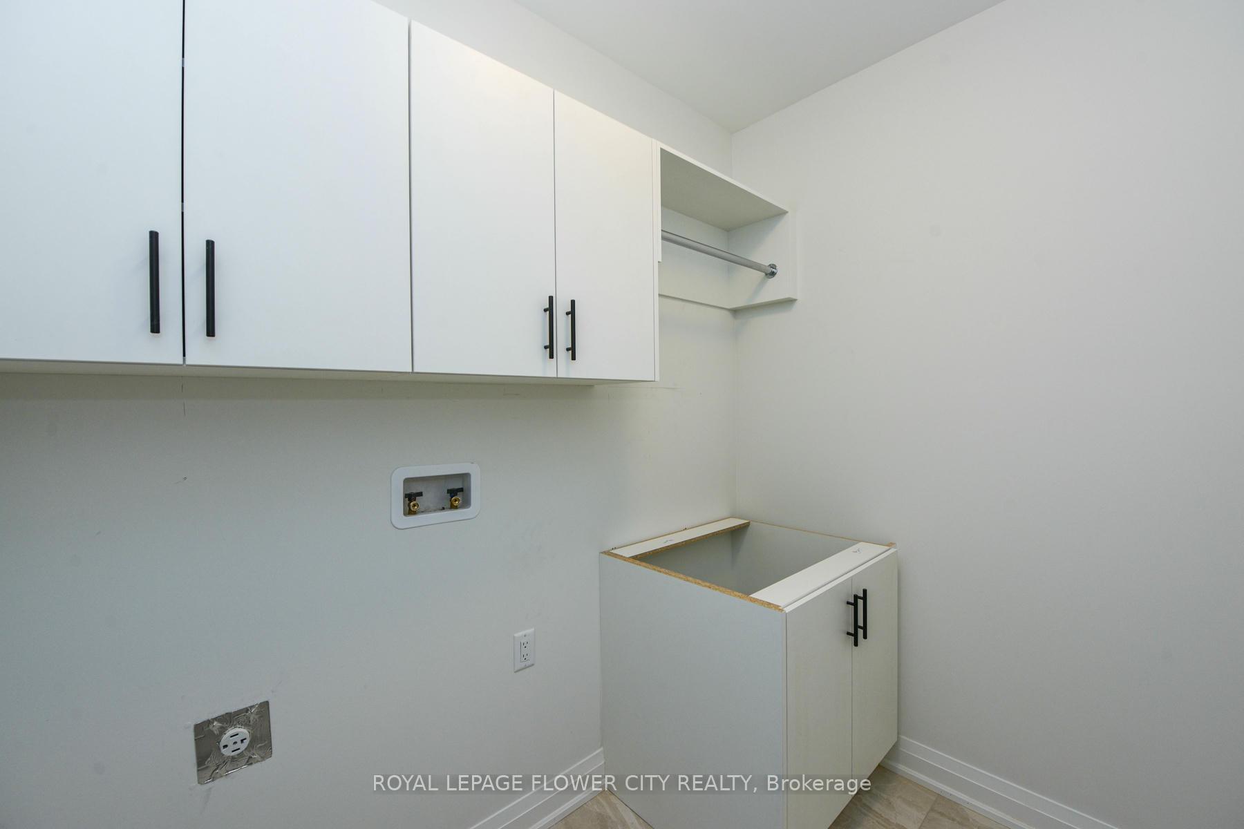 Photo 22 of 2 Dolomite Drive, Brampton, Bram East — HOMEH