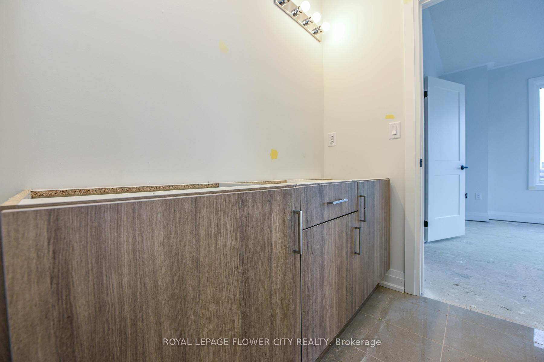 Photo 31 of 2 Dolomite Drive, Brampton, Bram East — HOMEH