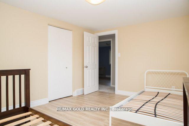 Photo 14 of 169 Hanna Crescent, Sarnia — HOMEH