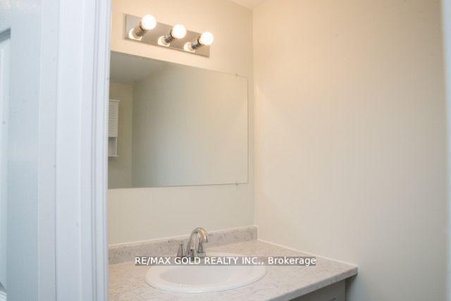 Photo 31 of 169 Hanna Crescent, Sarnia — HOMEH