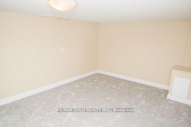 Photo 19 of 169 Hanna Crescent, Sarnia — HOMEH