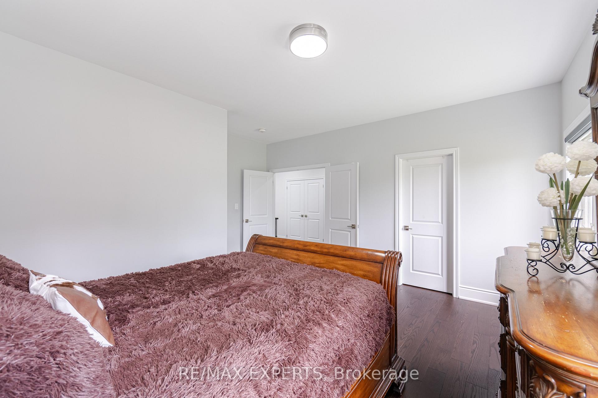 Photo 20 of 57 Arthur Griffin Crescent, Caledon, Caledon East — HOMEH