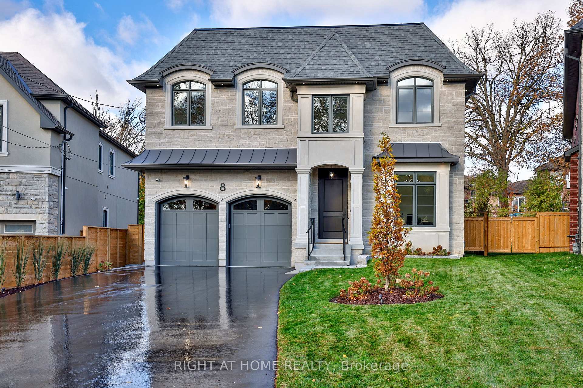Photo 1 of 8 Hughson Drive, Markham, Buttonville — HOMEH