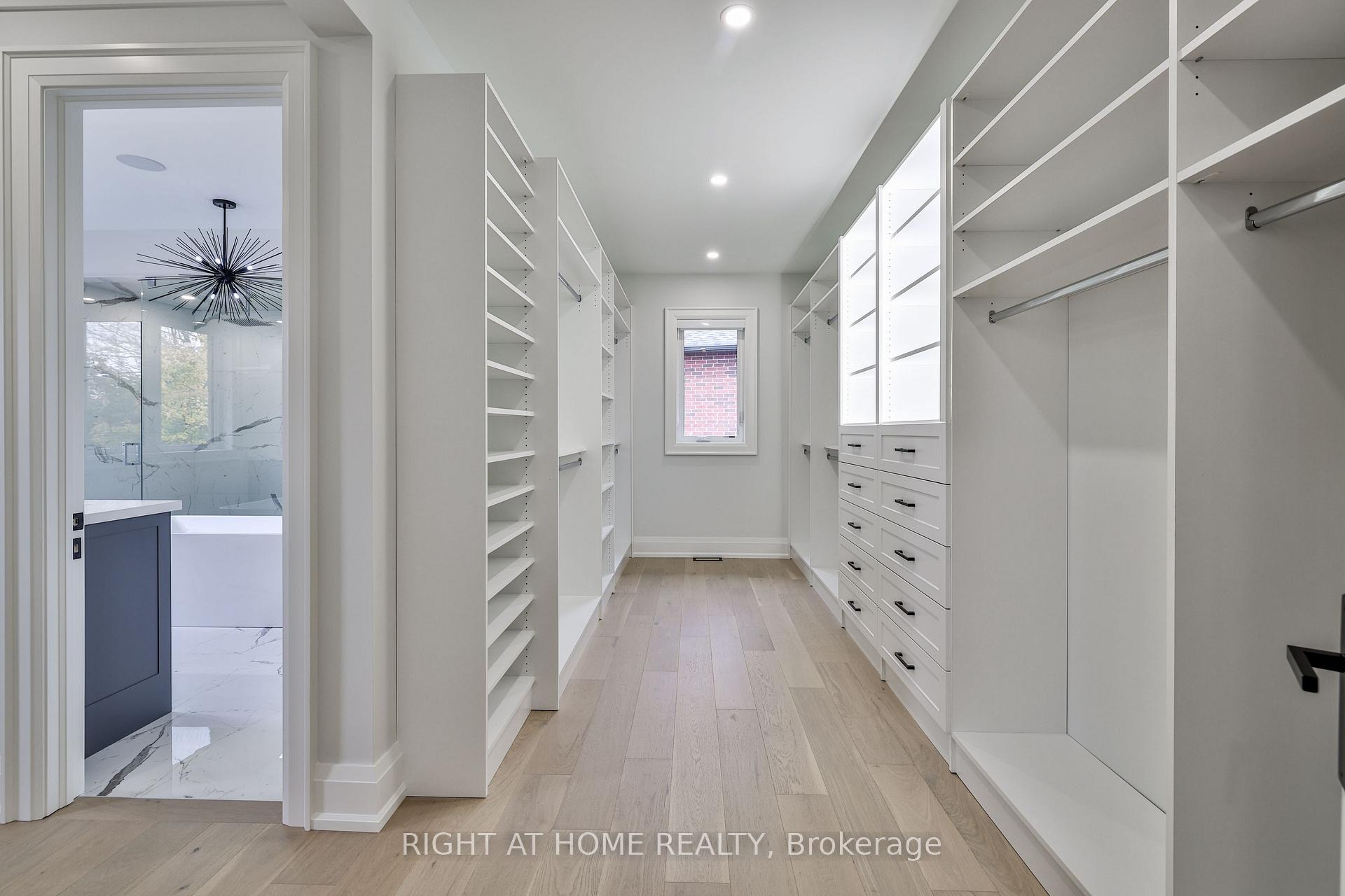 Photo 27 of 8 Hughson Drive, Markham, Buttonville — HOMEH