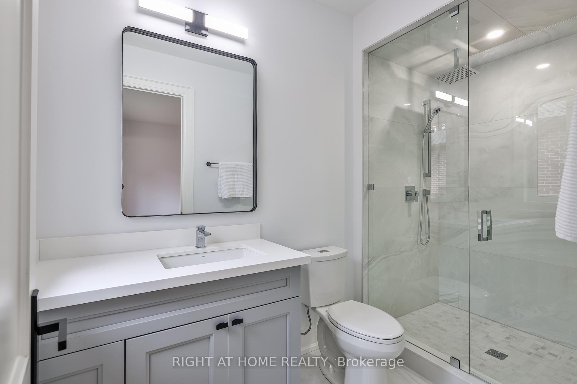 Photo 25 of 8 Hughson Drive, Markham, Buttonville — HOMEH