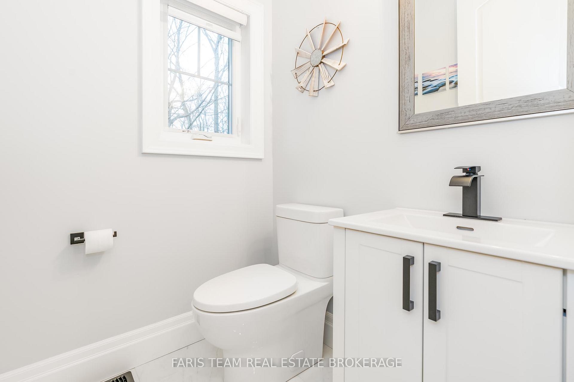 Photo 10 of 1532 Champlain Road, Tiny, Rural Tiny — HOMEH