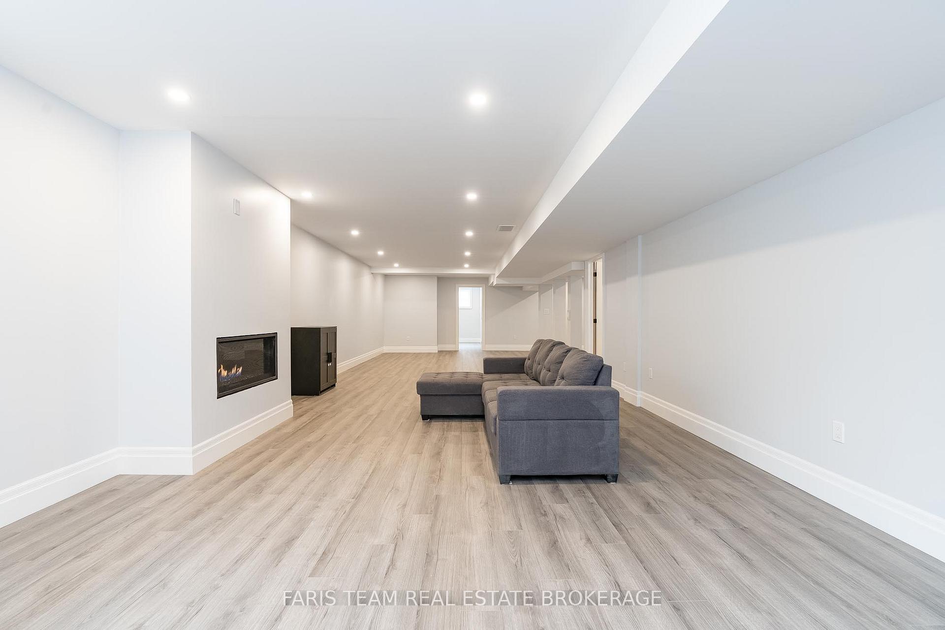 Photo 18 of 1532 Champlain Road, Tiny, Rural Tiny — HOMEH