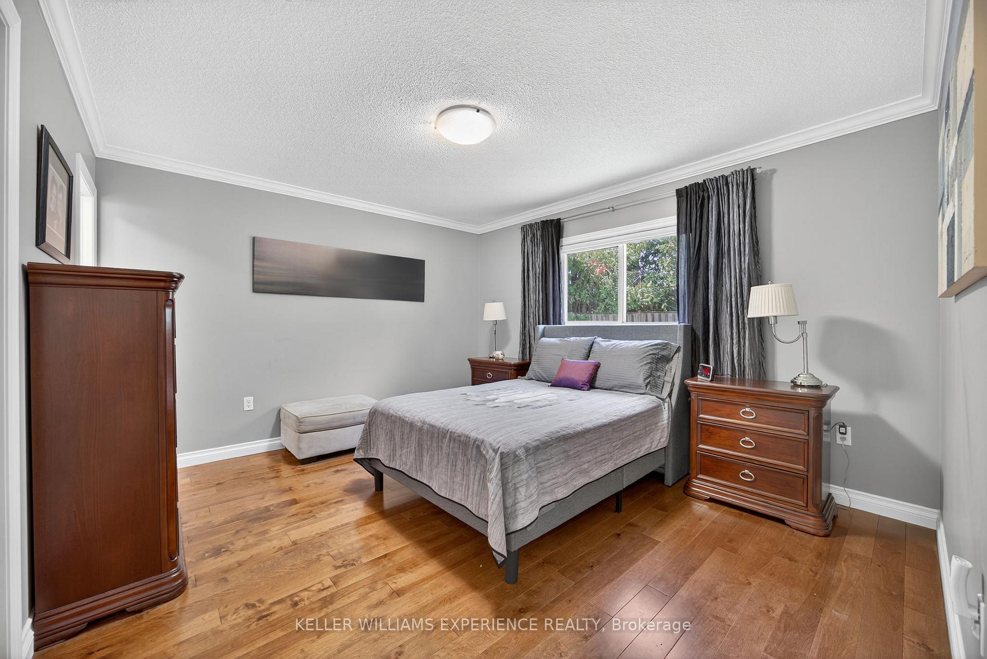 Photo 41 of 38 Assiniboine Drive, Barrie, Holly — HOMEH