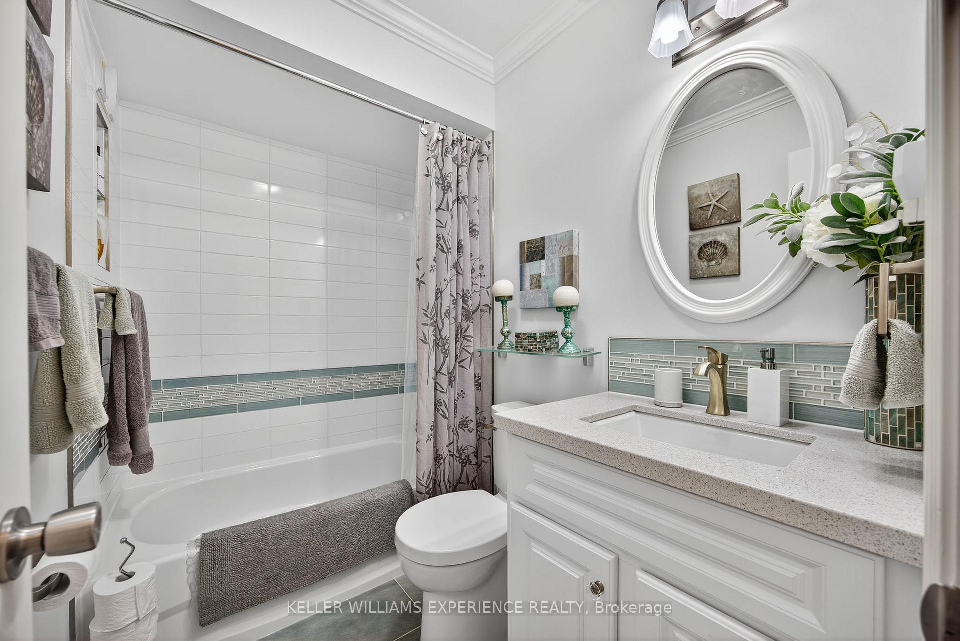 Photo 26 of 38 Assiniboine Drive, Barrie, Holly — HOMEH