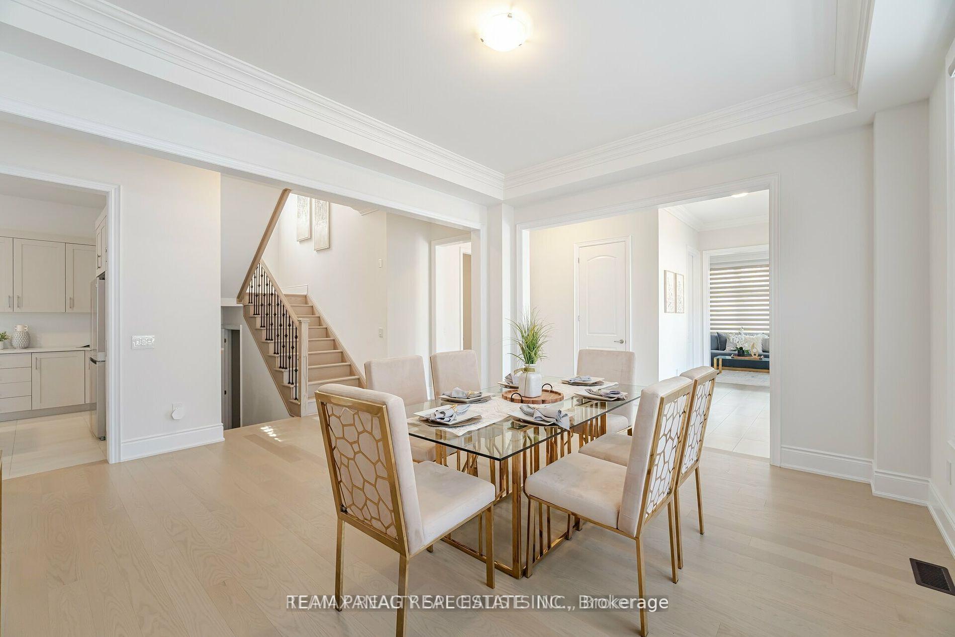 Photo 8 of 98 Raspberry Ridge Avenue, Caledon, Caledon East — HOMEH