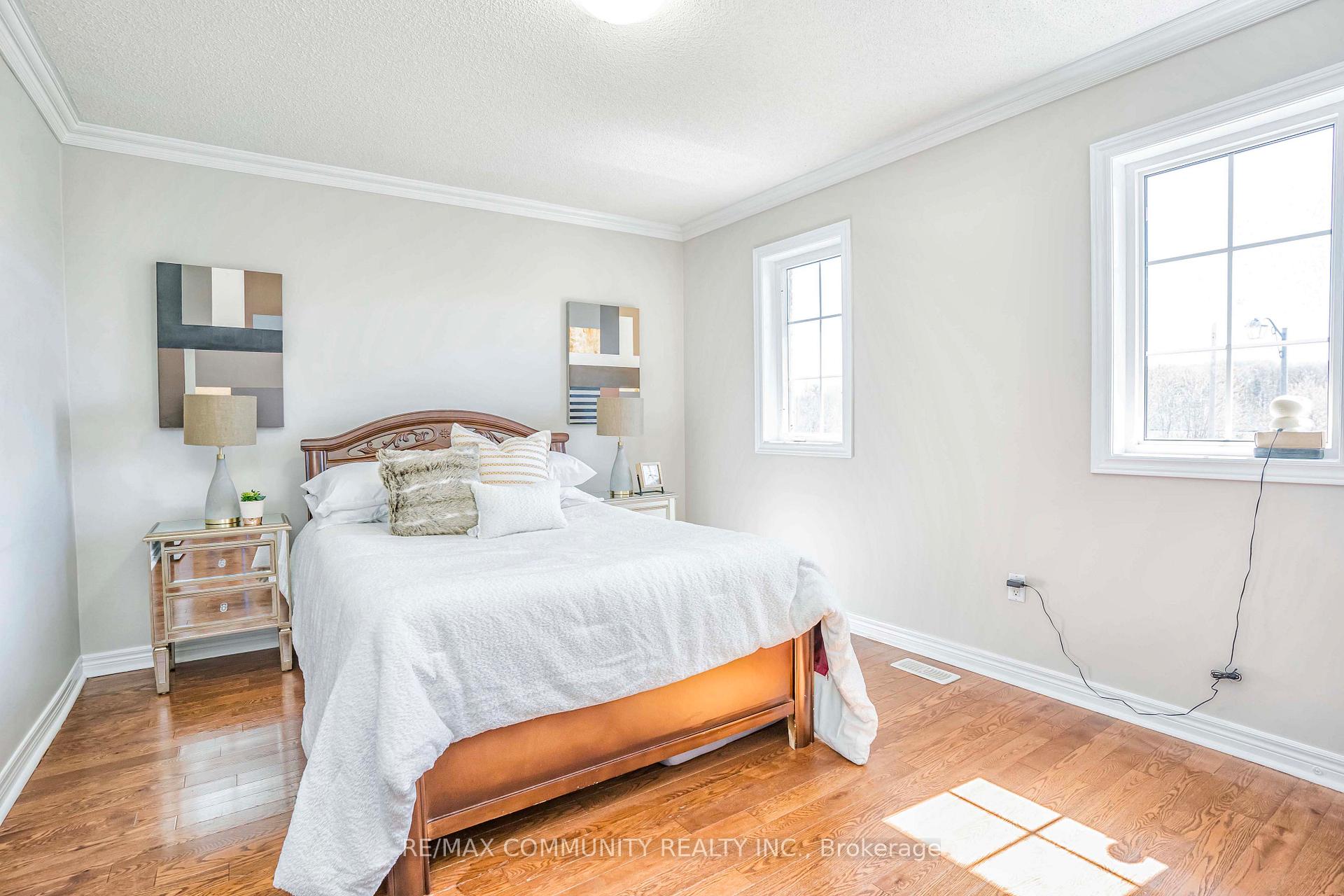Photo 41 of 42 Reginald Lamb Crescent, Markham, Box Grove — HOMEH