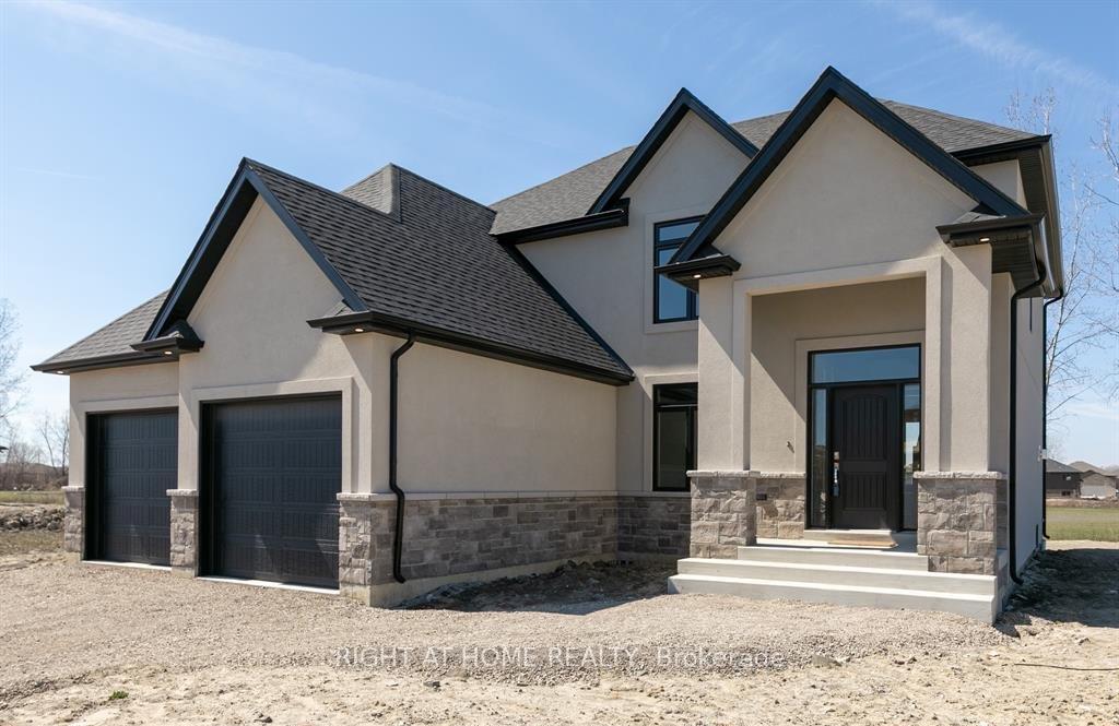 Photo 6 of 1592 Bowler Drive, Windsor — HOMEH