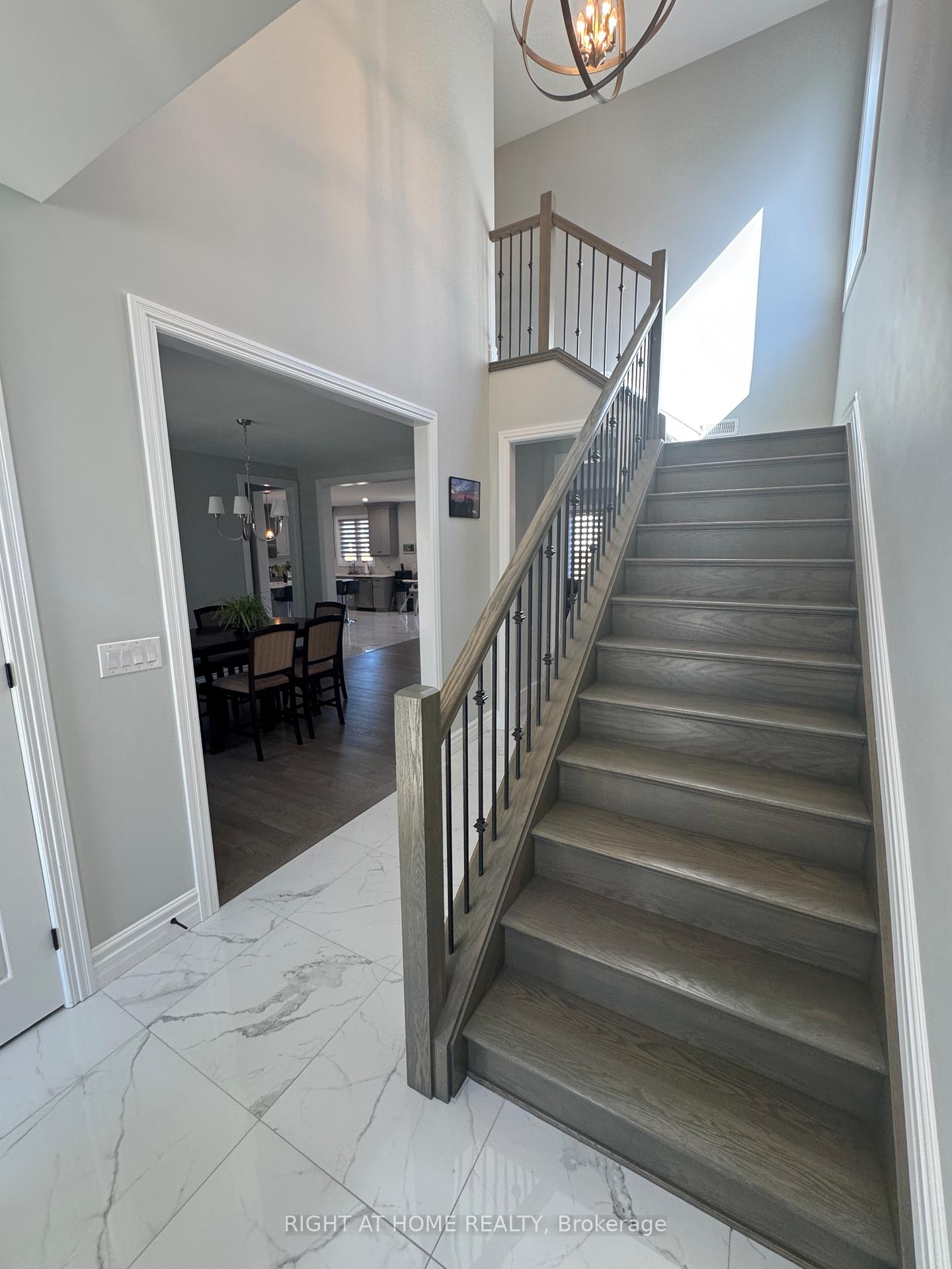Photo 4 of 1592 Bowler Drive, Windsor — HOMEH